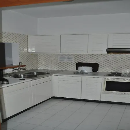 Almar 3*