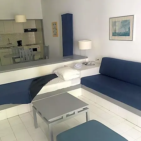 Aparthotel Almar 3*