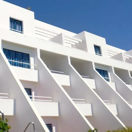 Apartahotel Almar 3*